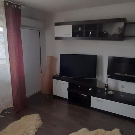 Apartament 2 Camere Deva Zewnętrze zdjęcie